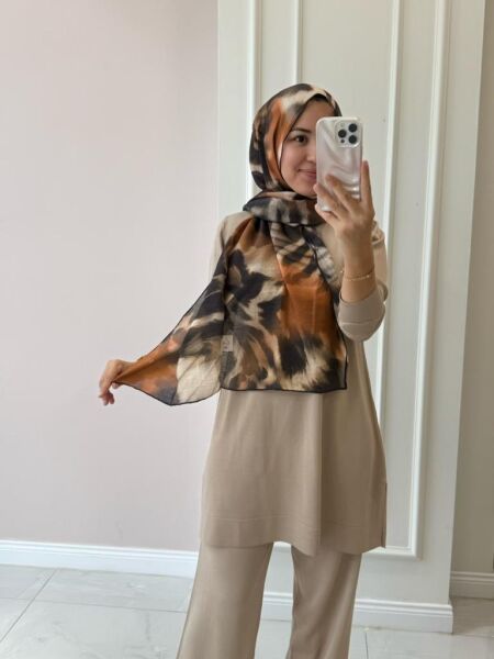 Kadın  LB1550 Güz Serinliği Leopar Şal