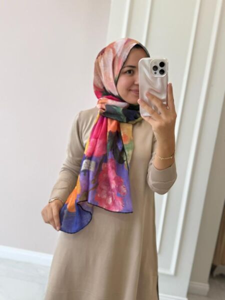 Kadın  LB1520 Güz Serinliği Lale Şal