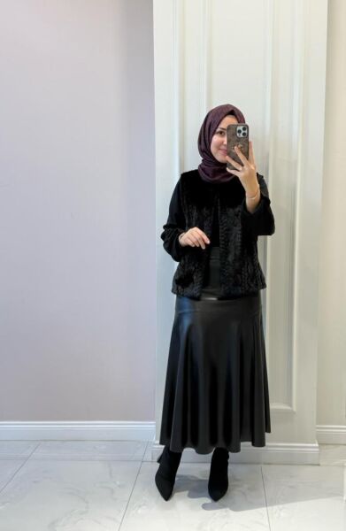 Kadın 2627170 Kürk Ceketli Deri Etekli Takım