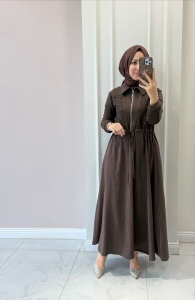 12674 Hüma Elbise