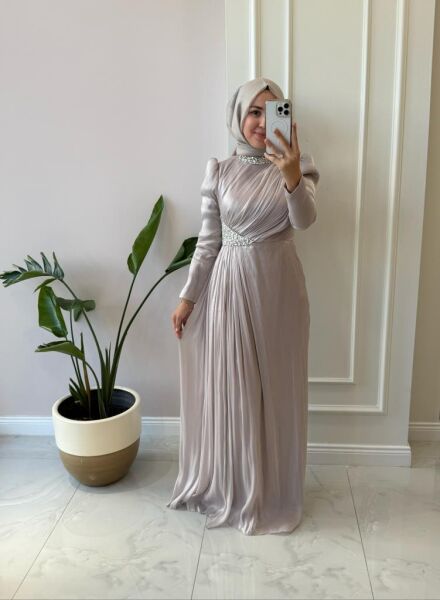Kadın 17067 Ahu Abiye