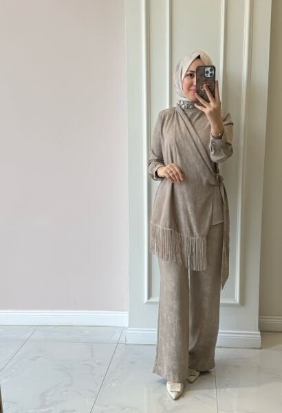 31330 Püsküllü Taşlı Takım