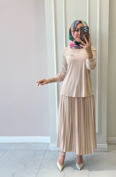 2799 Yeliz Takım